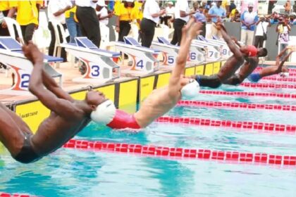 Swimmers 420x280
